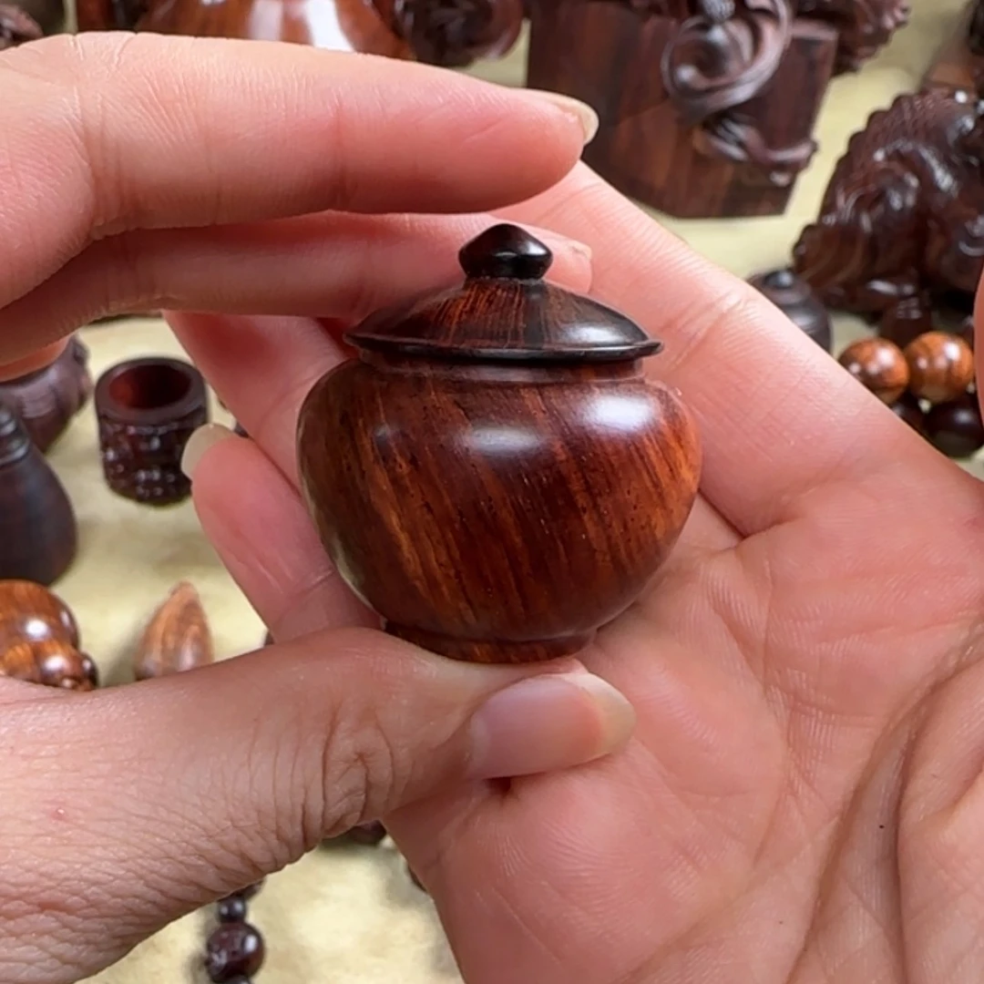 【闪购商品】黄花梨/降香黄檀品相罐 手把件