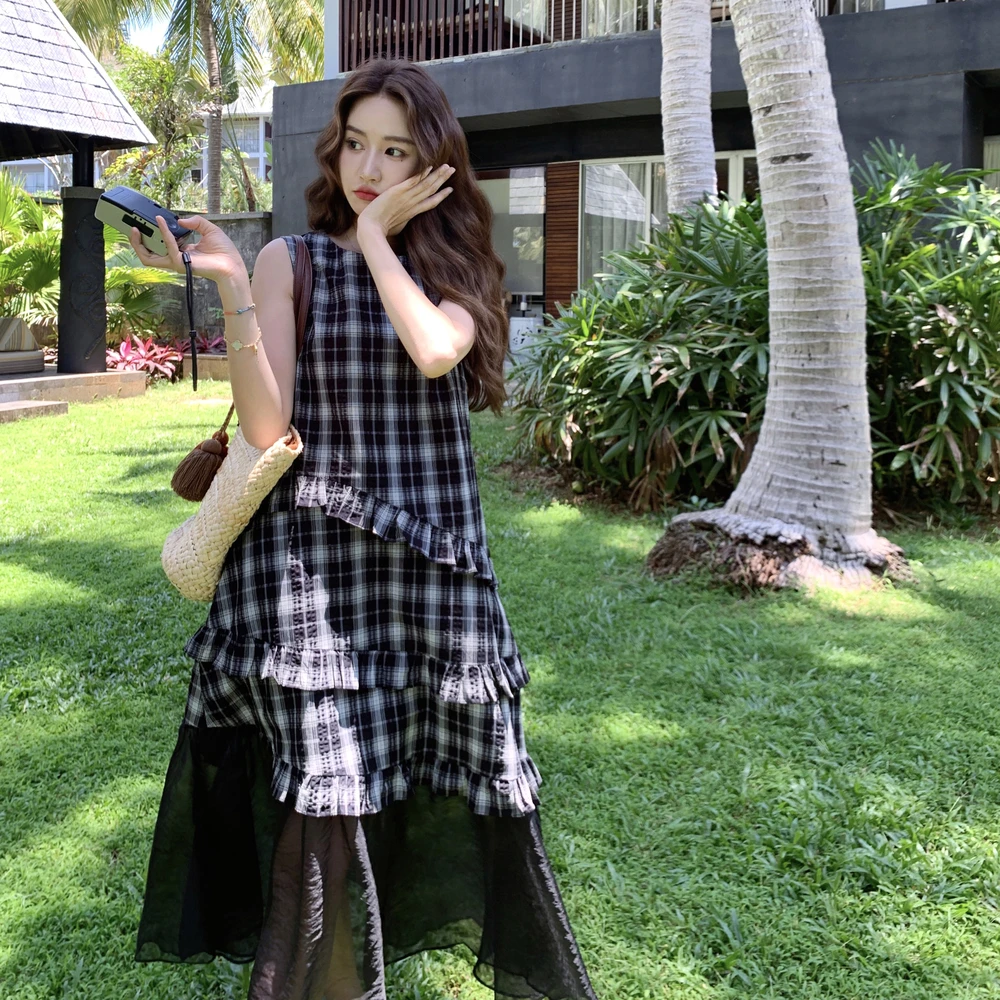 设计感小众网纱拼接格子背心连衣裙女2025夏季新款韩版小个子长裙