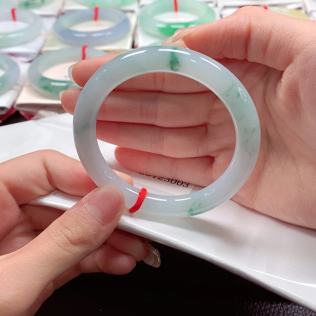 翡翠手镯（圆镯）未镶嵌天然a货翡翠54