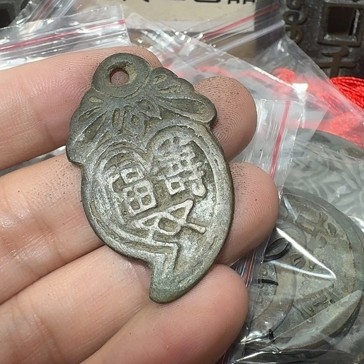 运***乡铜现代工艺品花钱