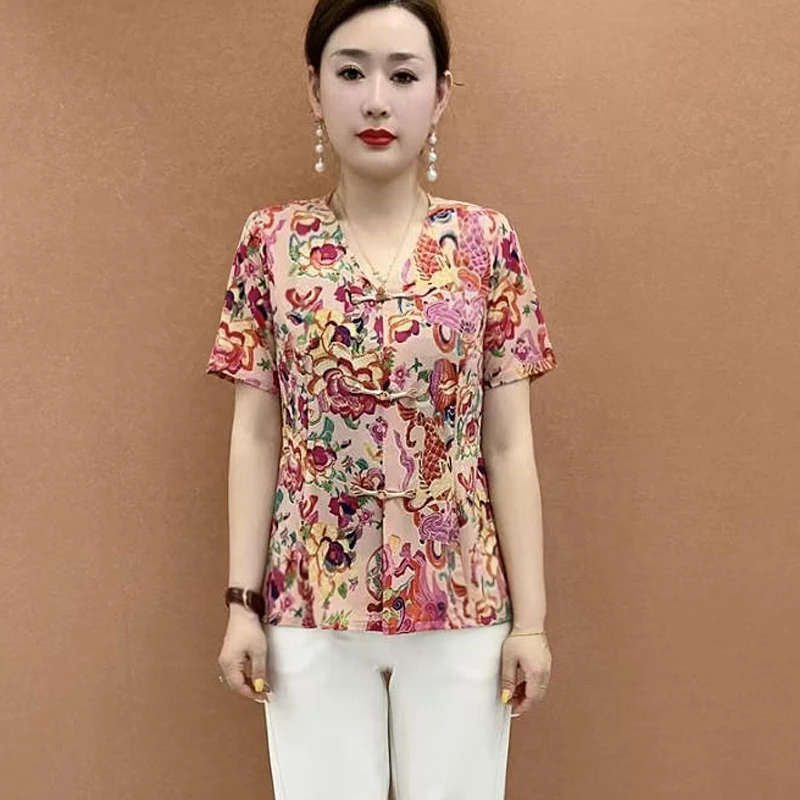 中老年女装碎花短袖上衣时尚纽扣衬衫妈妈装显瘦百搭T恤短袖遮肚