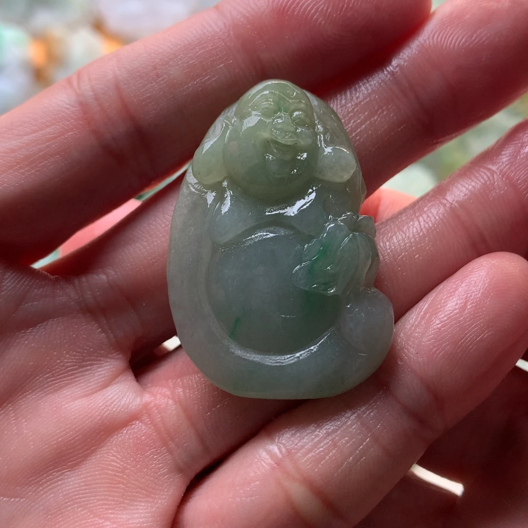 定制翡翠未镶嵌佛