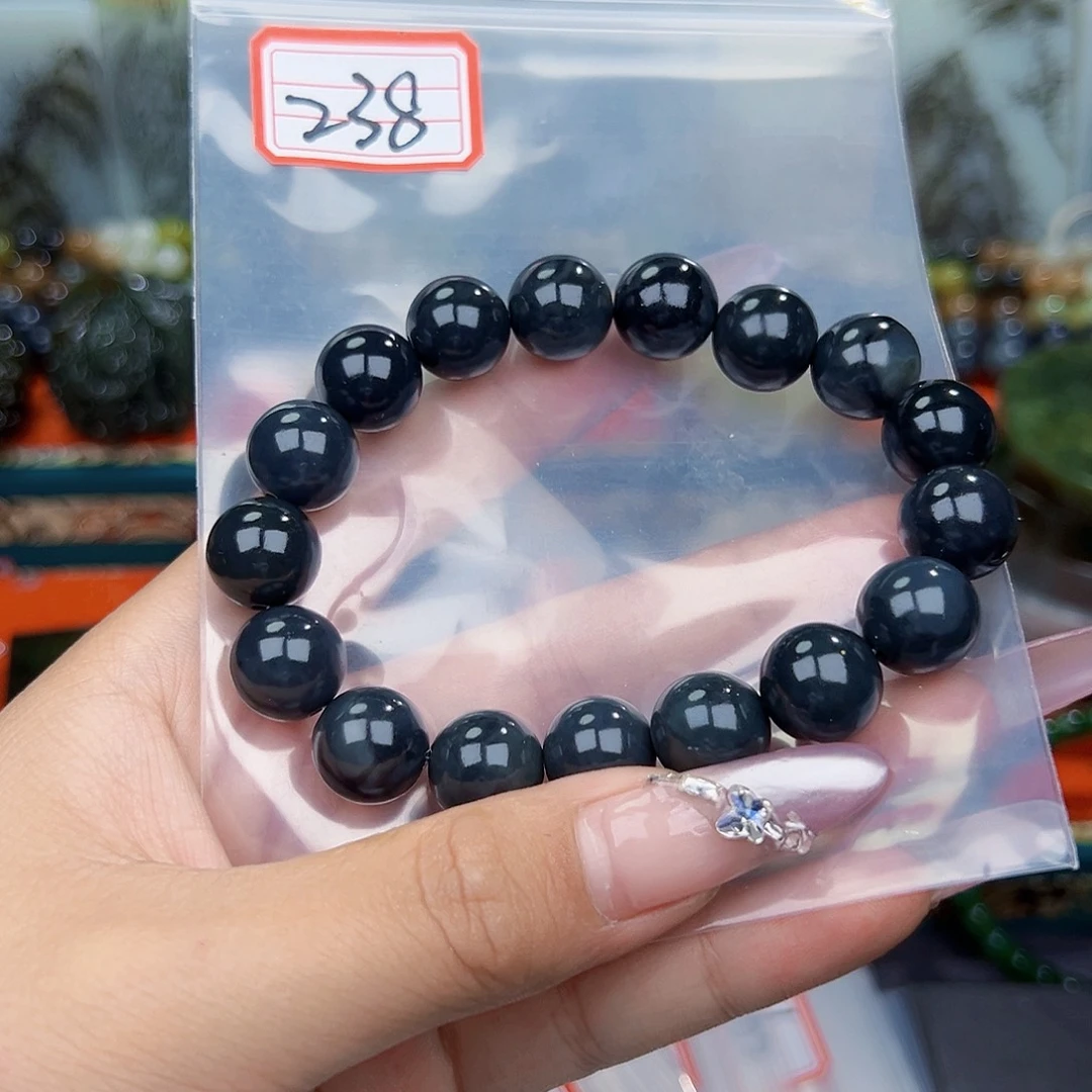 和田玉未镶嵌珠宝半成品