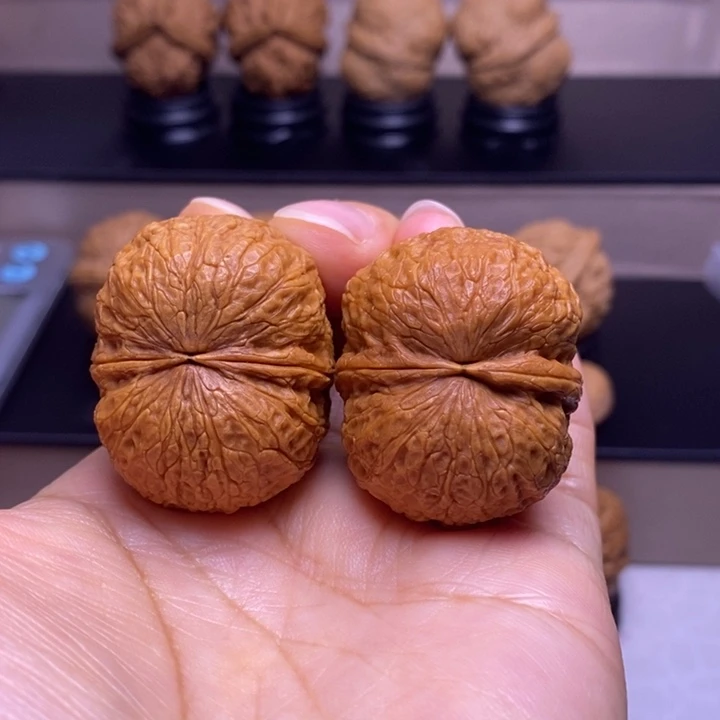 把件文玩核桃鹦鹉元宝35