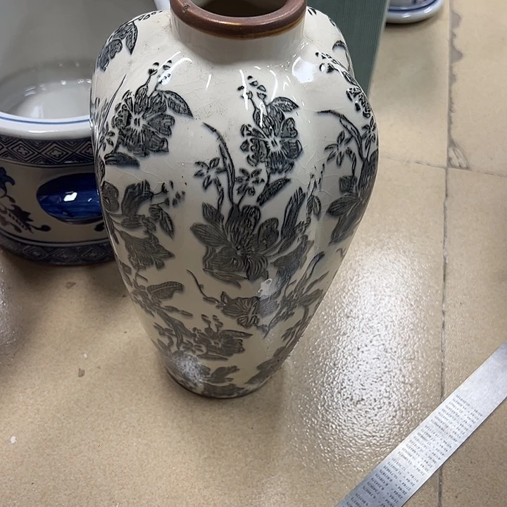 瓷片微瑕陶瓷乙。。。。。。。。。。。。。。