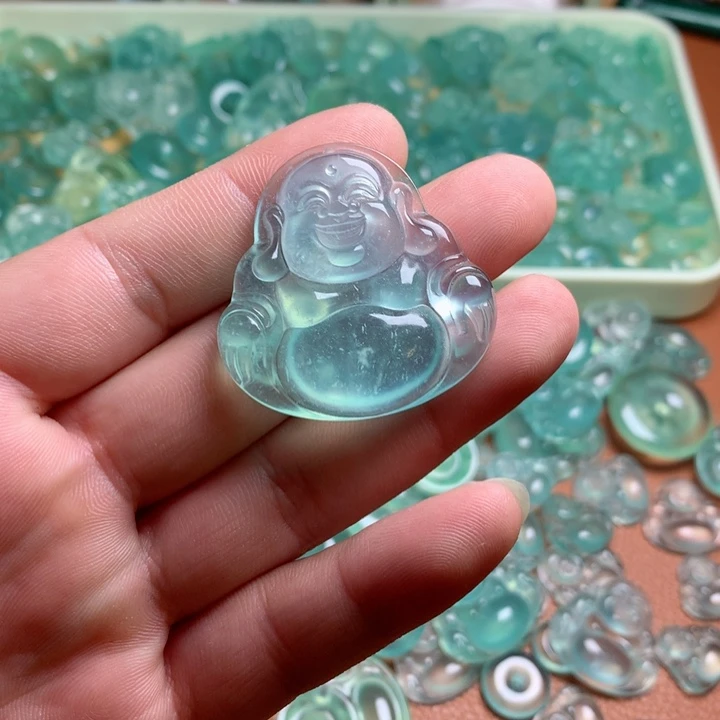 蛇纹石玉未镶嵌吊坠