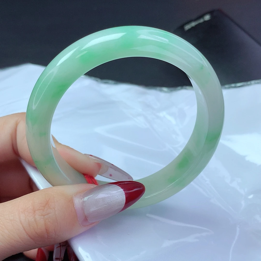 【闪购商品】翡翠手镯未镶嵌a 1