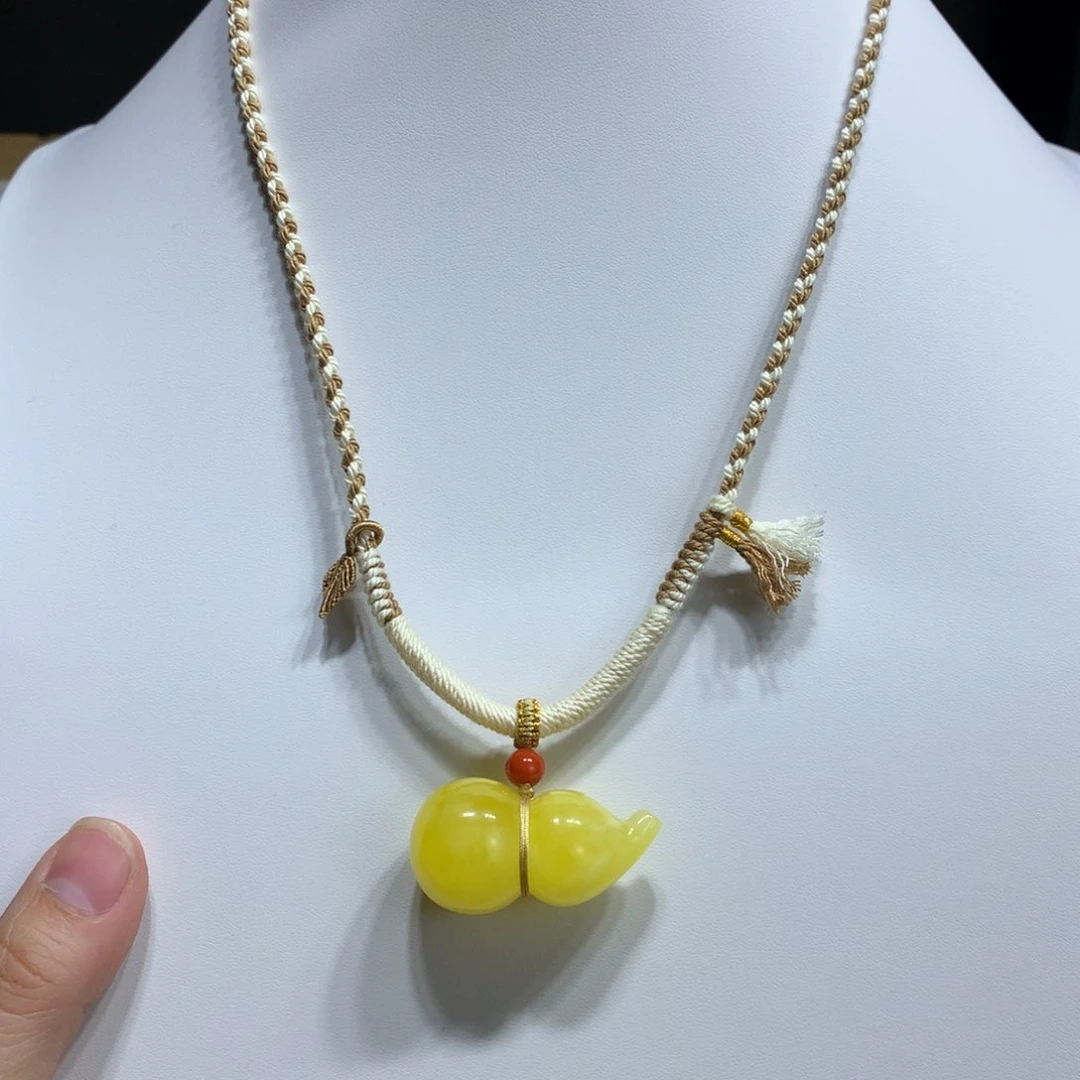 蜜蜡颈饰未镶嵌h葫芦