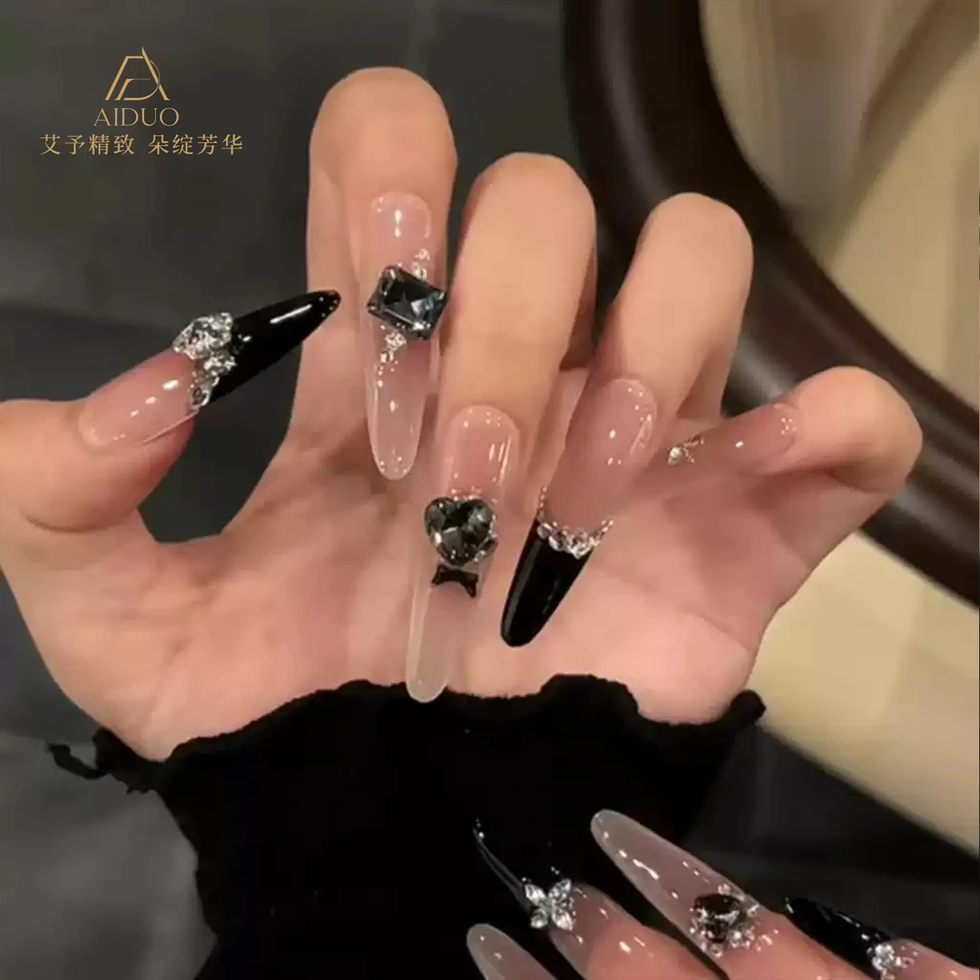 【黑宝石姬】纯手工穿戴甲新款法式高级轻奢黑钻蝴蝶显白可拆卸美甲