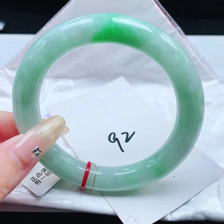 翡翠手镯未镶嵌58 圆条