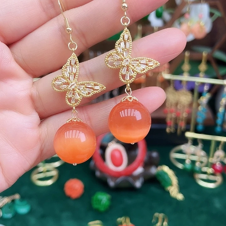 石英质玉耳钉合金