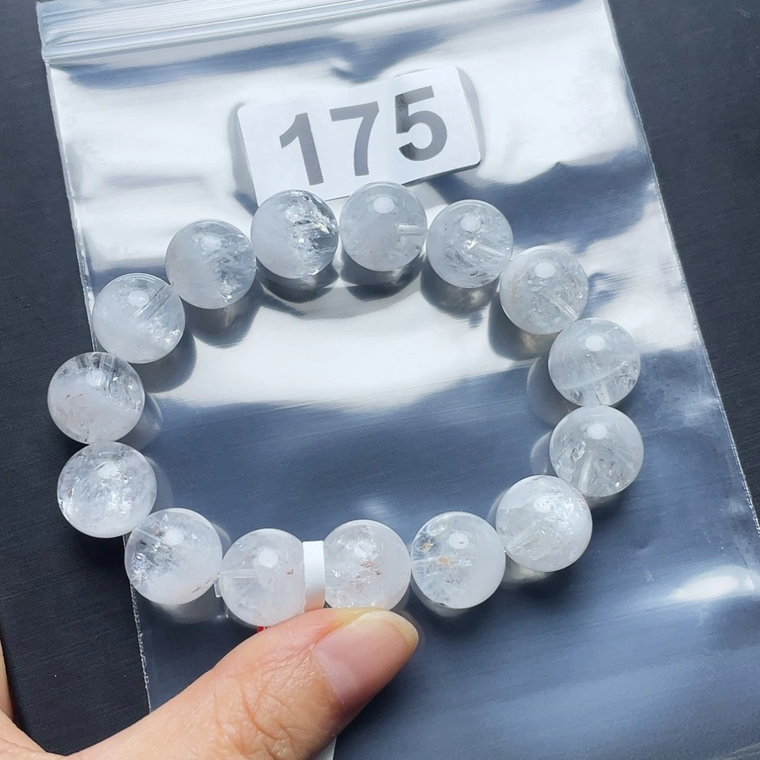 水晶手串未镶嵌手串175。