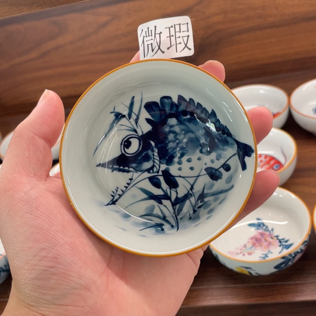 釉下手绘茶具微瑕