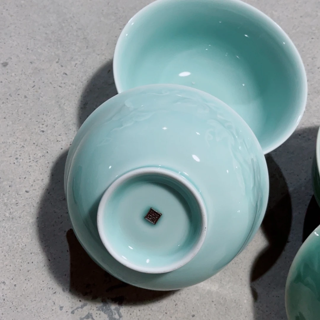 青瓷哈哈哈哈哈哈哈哈哈哈哈