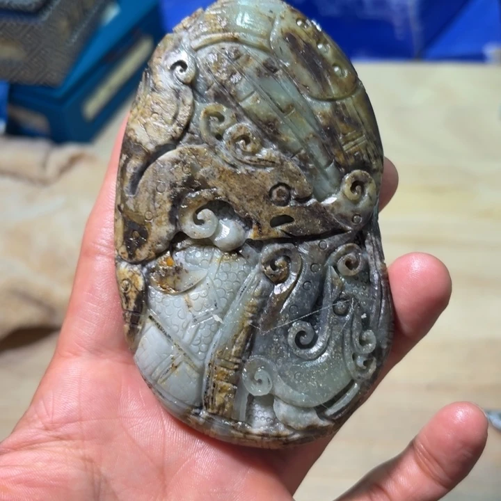 未镶嵌和田玉（糖玉）挂件
