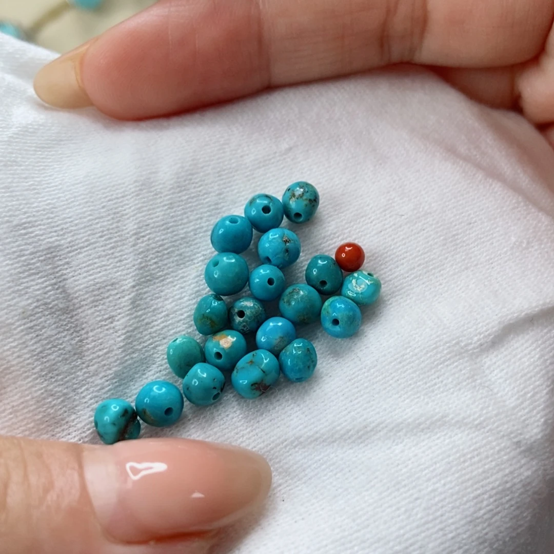 南红玛瑙未镶嵌珠宝奇石