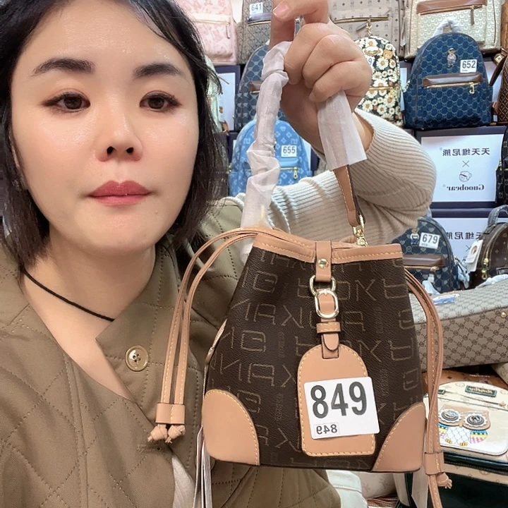 PVC包包包包包包包包吧