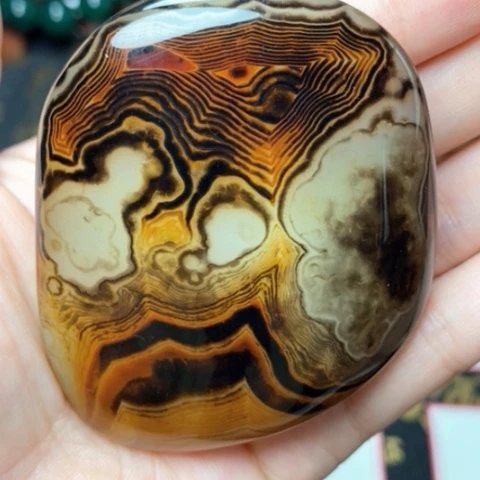 未镶嵌玛瑙/玉髓珠宝奇石