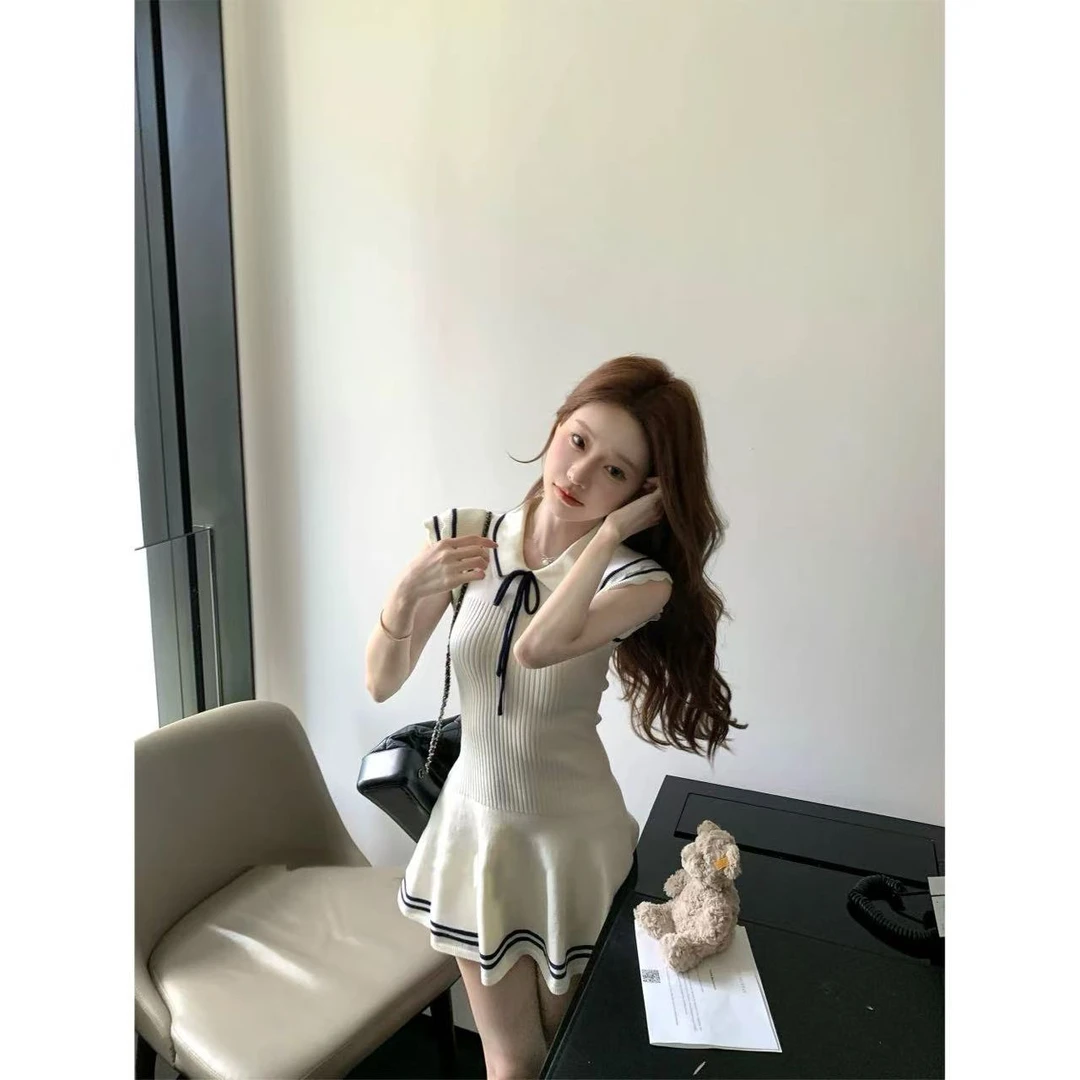 徐秋阳  韩漫生（春季新款）百搭时尚休闲设计感显瘦针织裙YM272