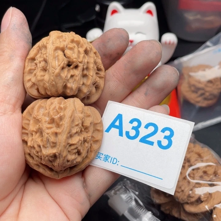 文玩核桃吊坠核桃