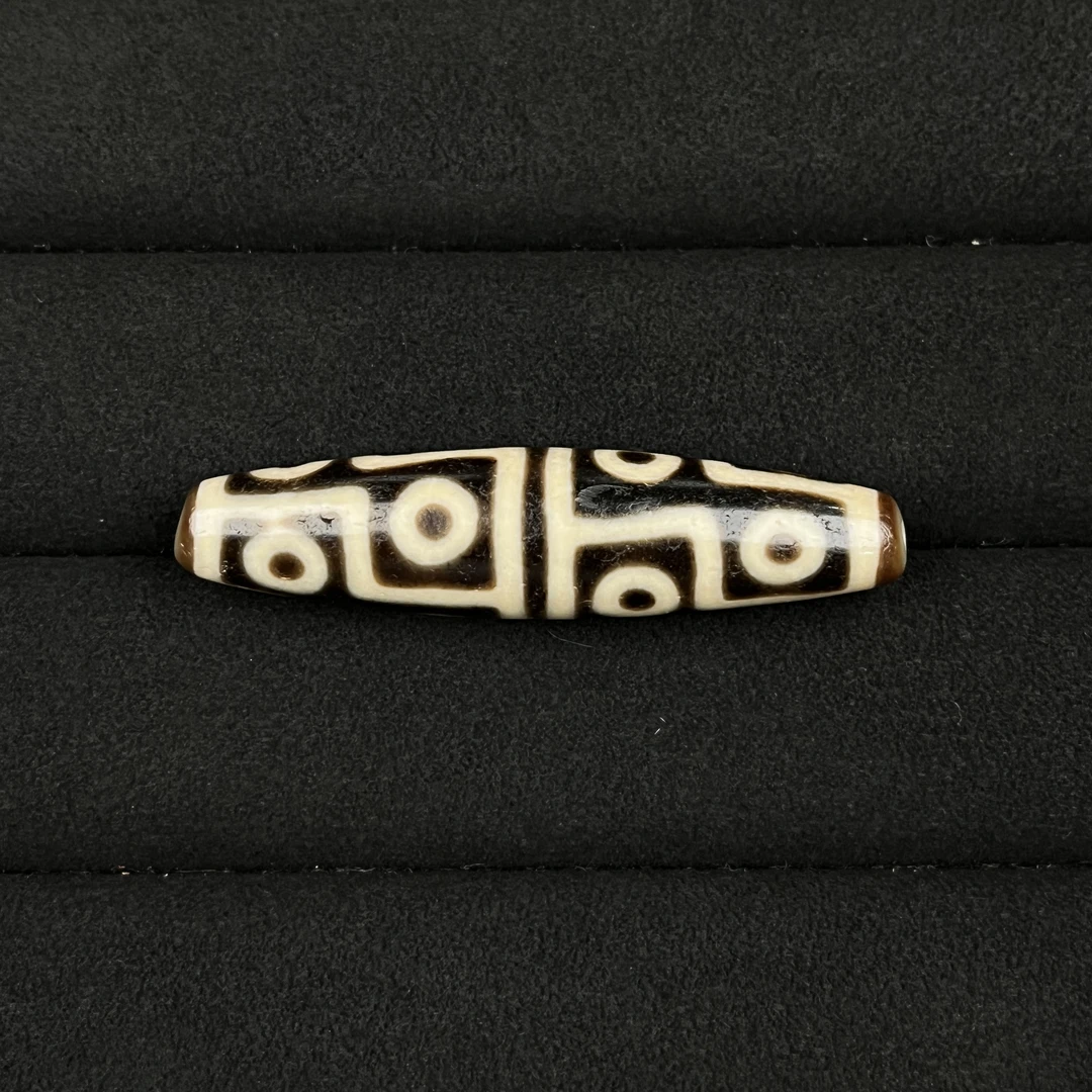 上肯超顶带黑砂折线十二眼尺寸58.2x13.8