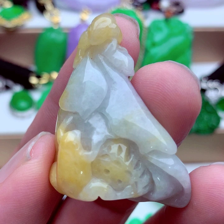 翡翠未镶嵌吊坠(不含链)