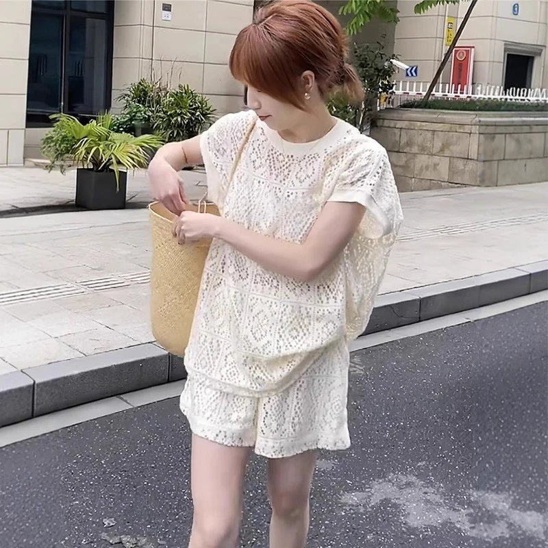 短袖镂空蕾丝衫短裤女薄款夏季新款宽松休闲显瘦洋气时尚两件套装