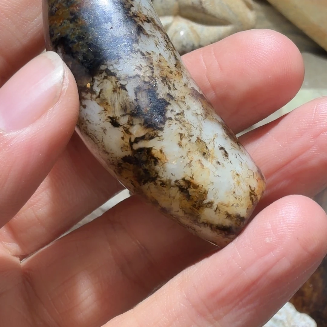 张***江和田玉未镶嵌挂件