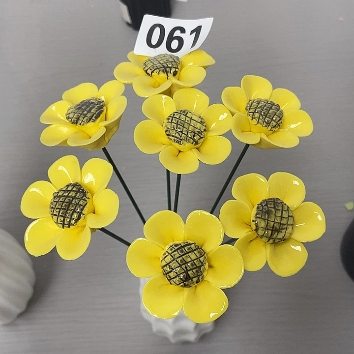 陶瓷纯手工捏花设计