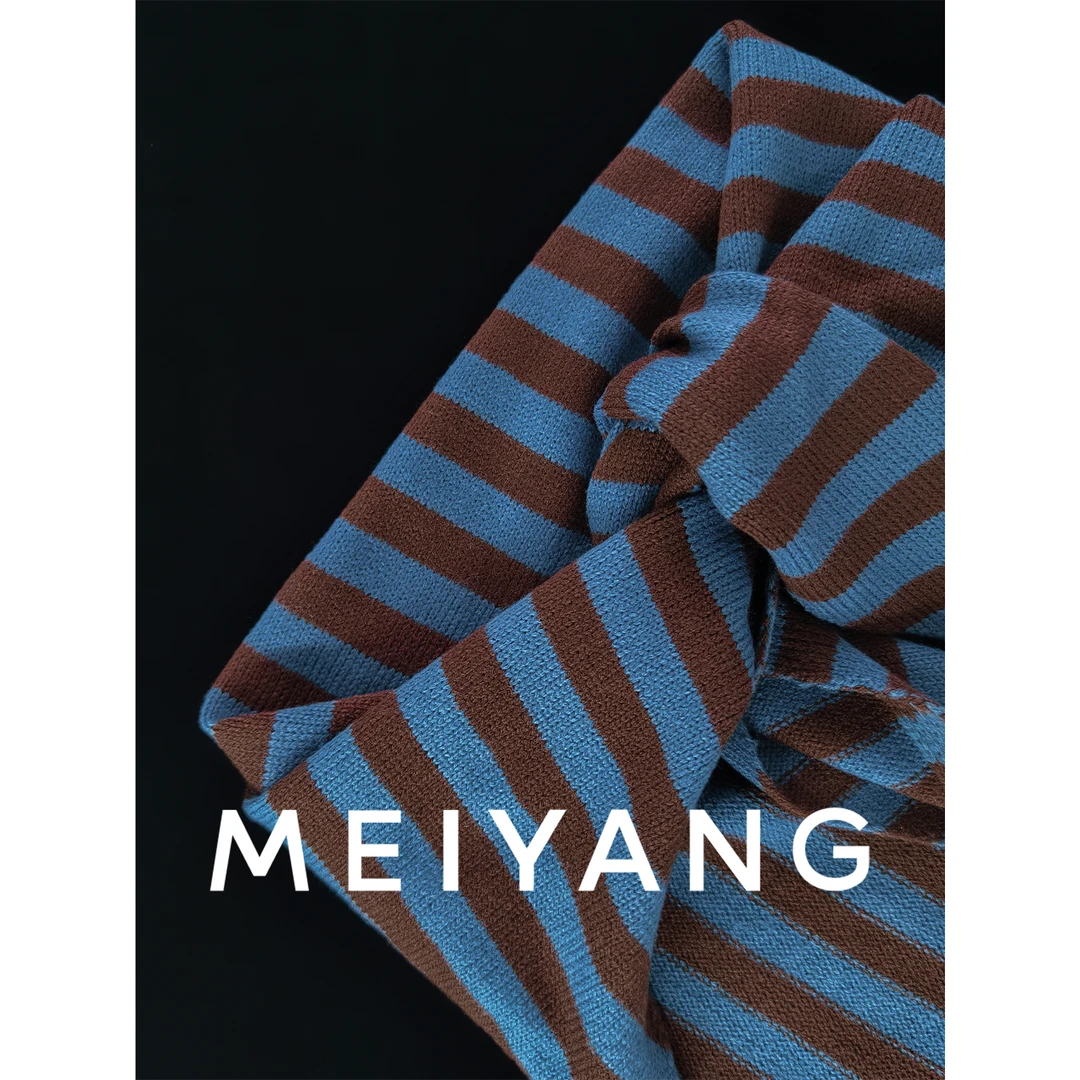 美洋MEIYANG 盐巧三角披肩-周二