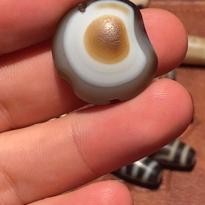 玛瑙/玉髓未镶嵌裸珠