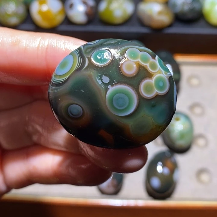 未镶嵌玛瑙/玉髓珠宝半成品69