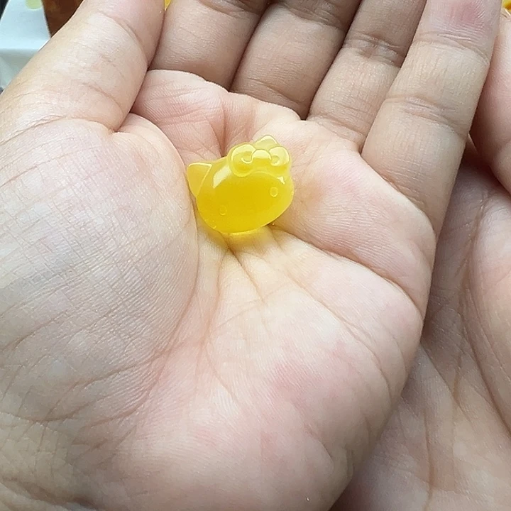 琥珀未镶嵌珠宝奇石打孔不退换