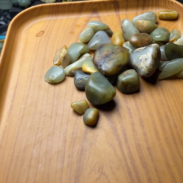 e***o未镶嵌和田玉珠宝半成品