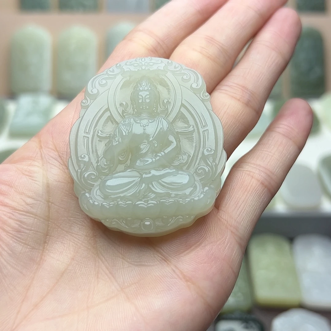 颈饰未镶嵌和田玉