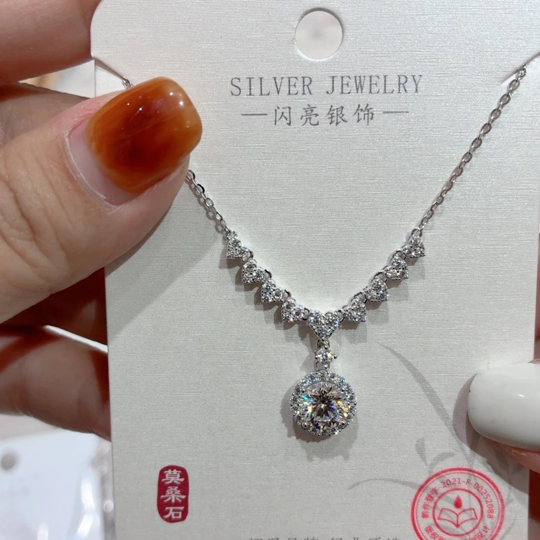 小***鸭合成碳硅石925银项链