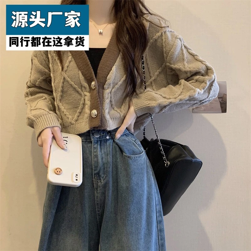 梵乐芬V领短款毛衣外套女春秋设计感法式针织开衫别致小个子高腰