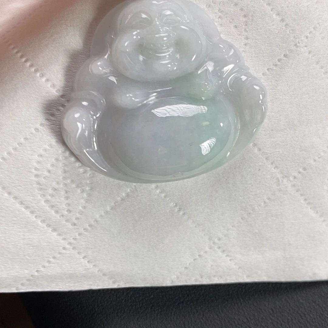 翡翠未镶嵌颈饰佛公