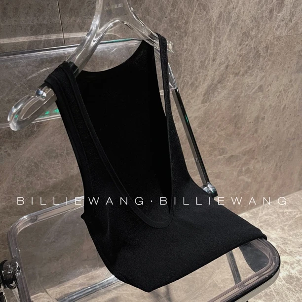BW独立设计师高定系列｜深U露背超气质冰丝针织上衣