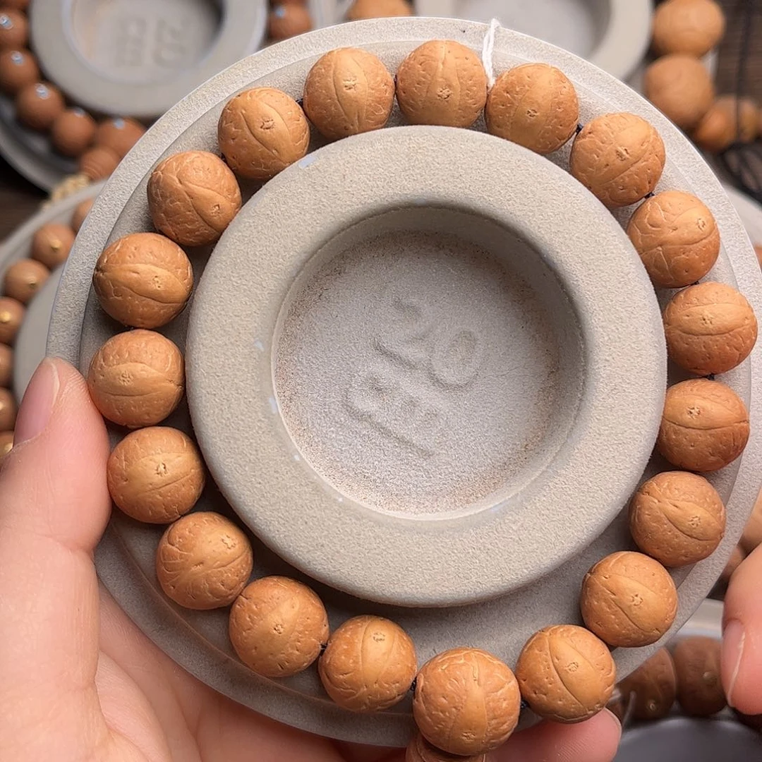 凤眼菩提手串13福利