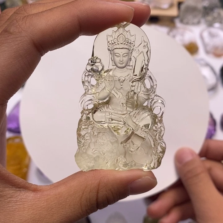 阳***光水晶颈饰未镶嵌定制