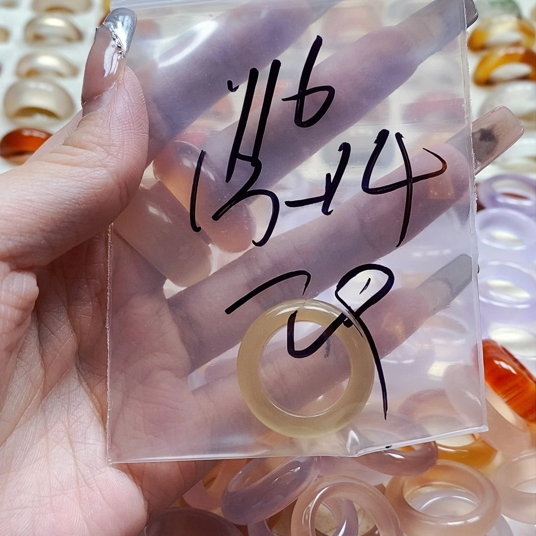 玛瑙/玉髓戒指未镶嵌