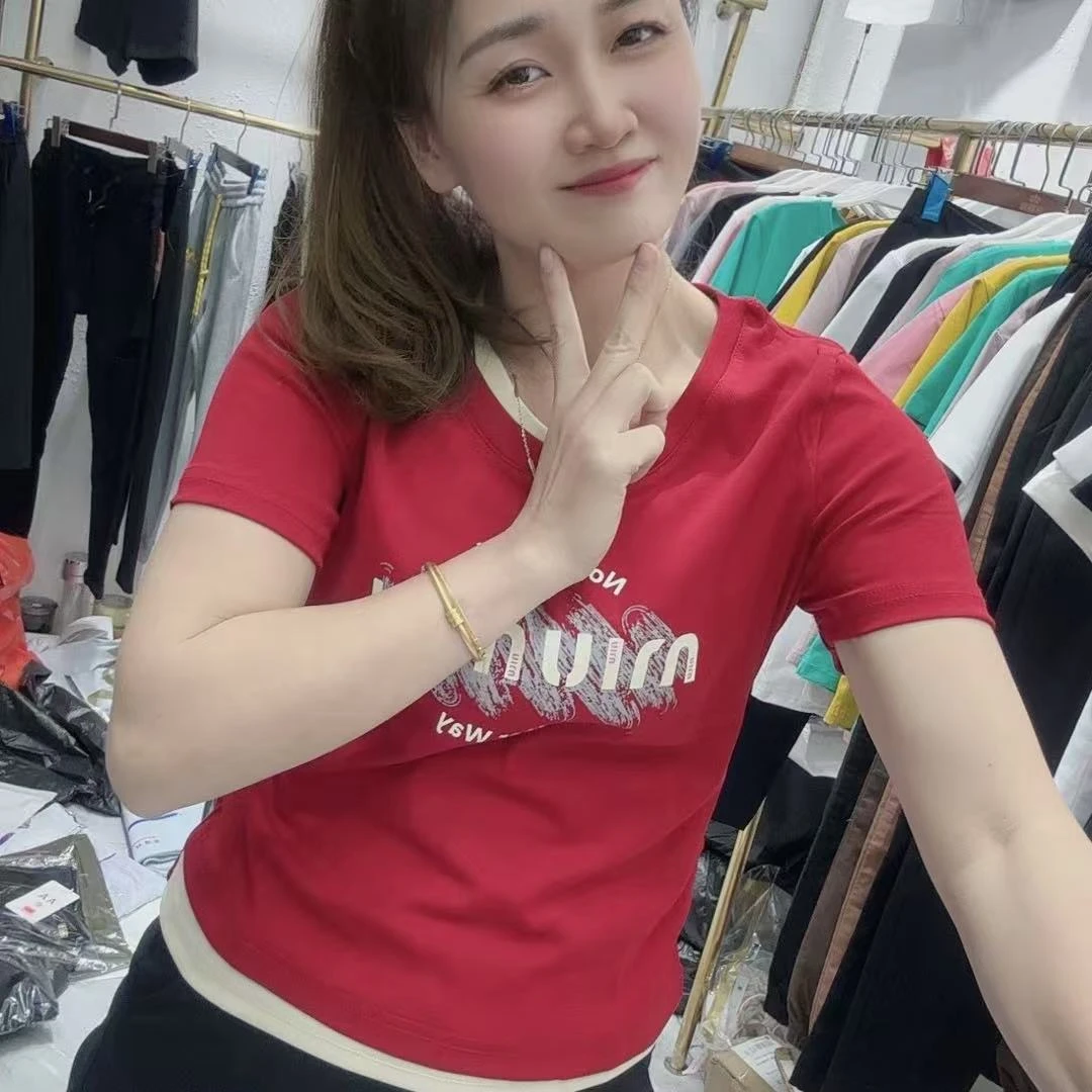 《丽丽家》字母印花短袖T恤女夏2025新款假两件设计感修身正肩上衣