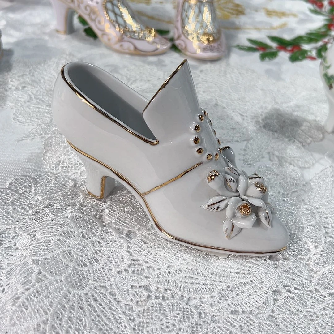 陶瓷YD8676出口高温瓷高跟鞋摆件