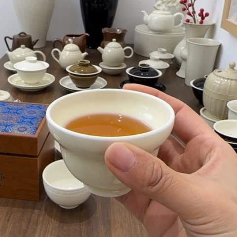 微瑕定瓷葫芦杯不发礼盒釉厚