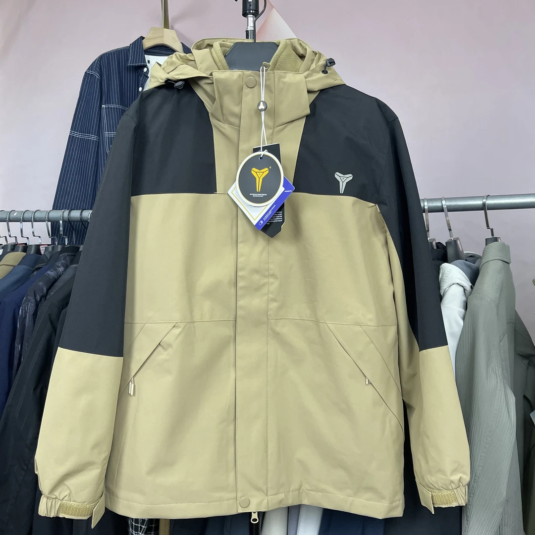 科家新款户外三合一可拆卸冲锋衣加绒加厚防风防水登山服