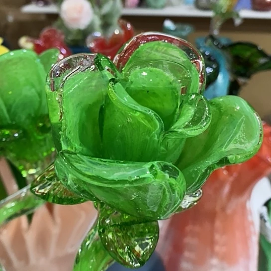 琉璃花瓶高45厘米宽12厘米