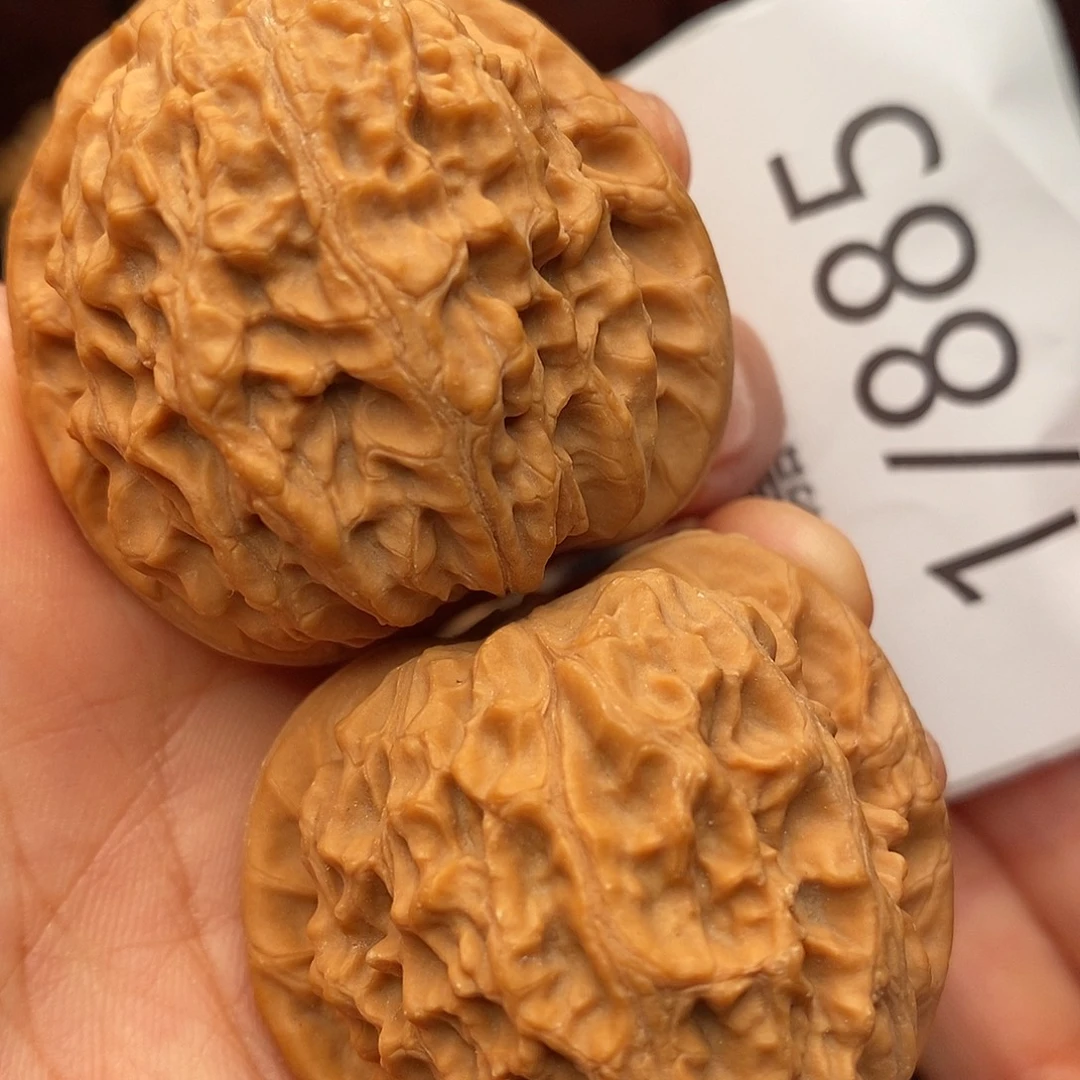 把件文玩核桃40.5金牛