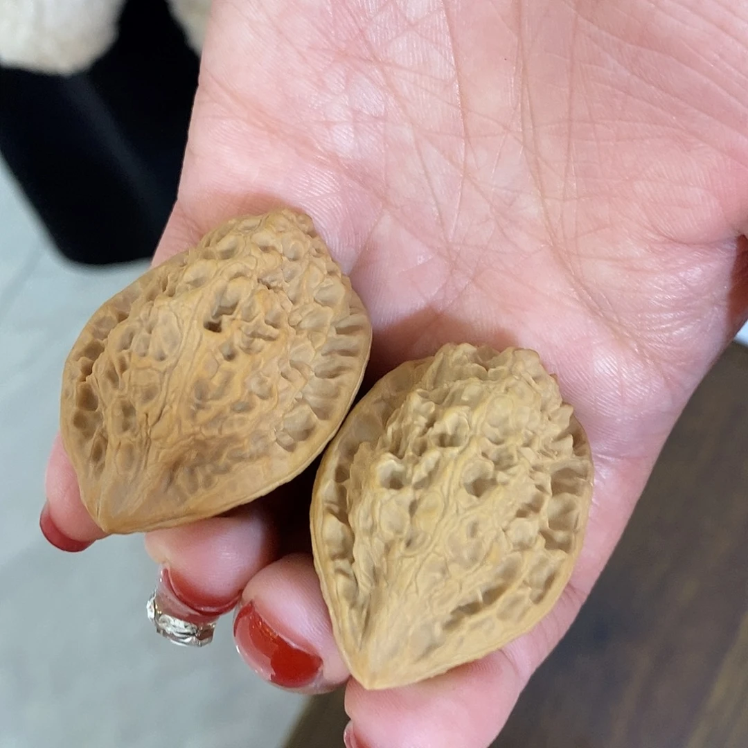 文玩核桃吊坠沈阳鸡心