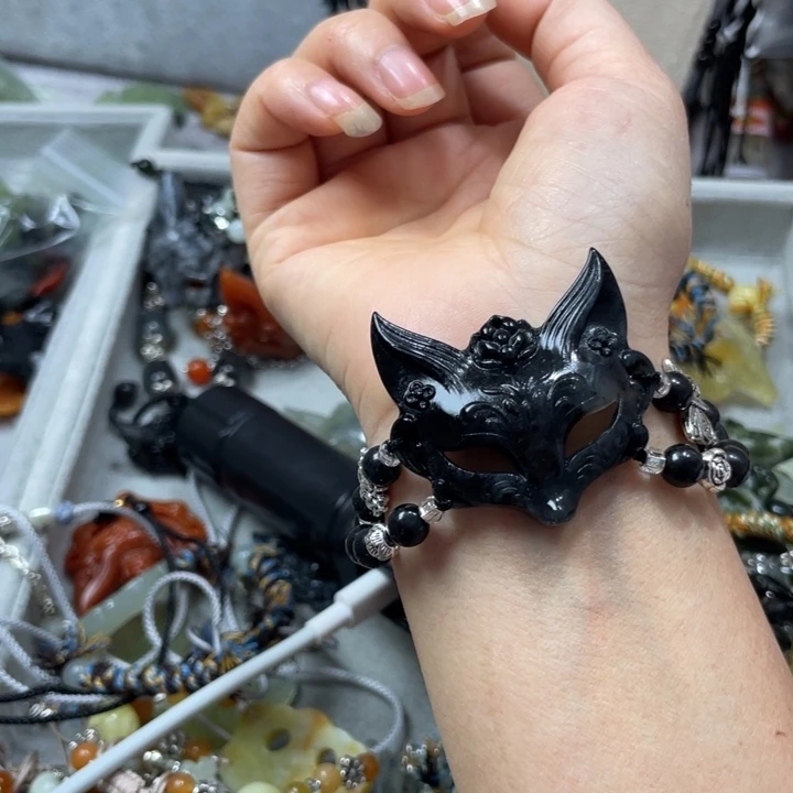 蛇纹石玉合金颈饰